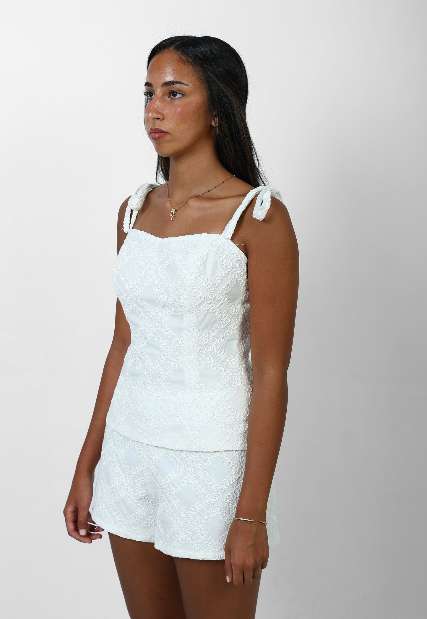 White Bow Set